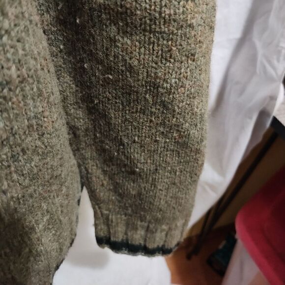 Eddie Bauer Legend Grandpa/grandma grey Wool Sweater Medium - Picture 4 of 4